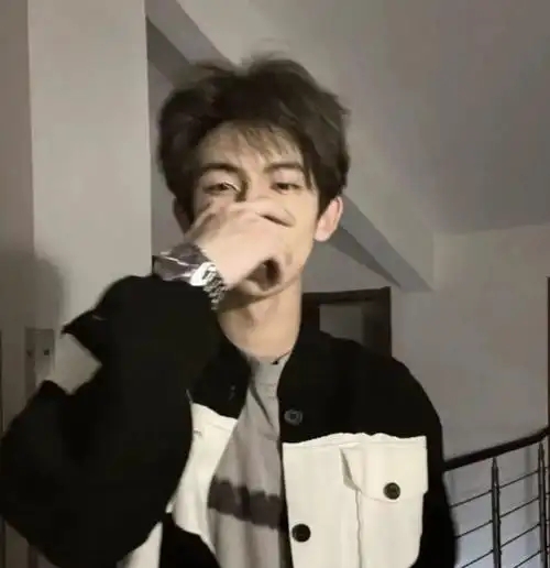 陪玩小姐姐
